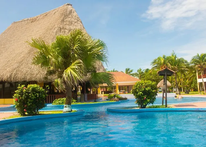 Nandel Hotel 4*